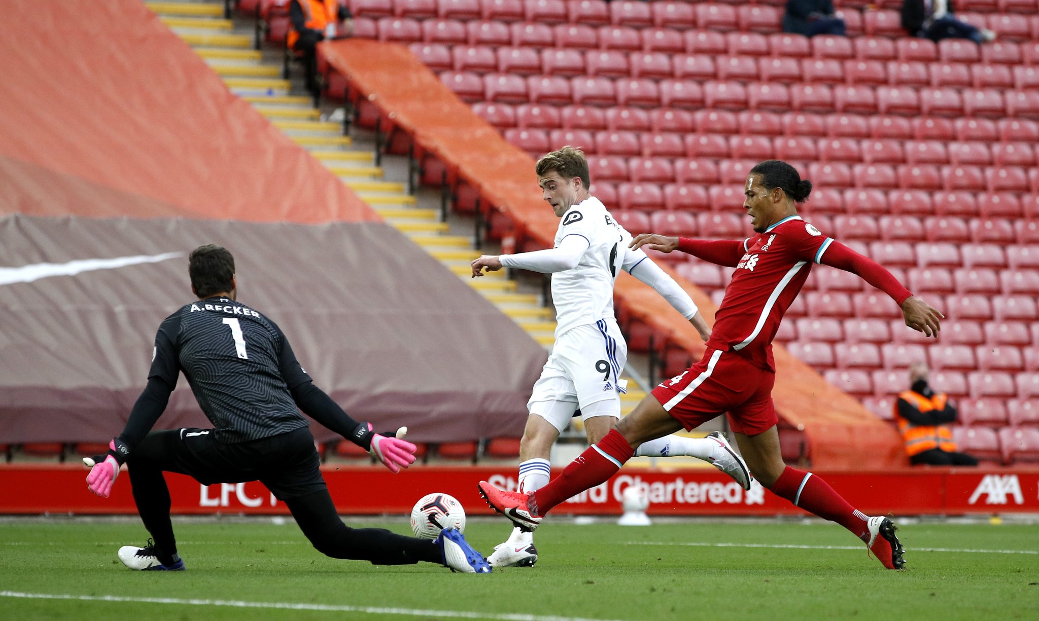 从莱万多夫 从莱万多夫